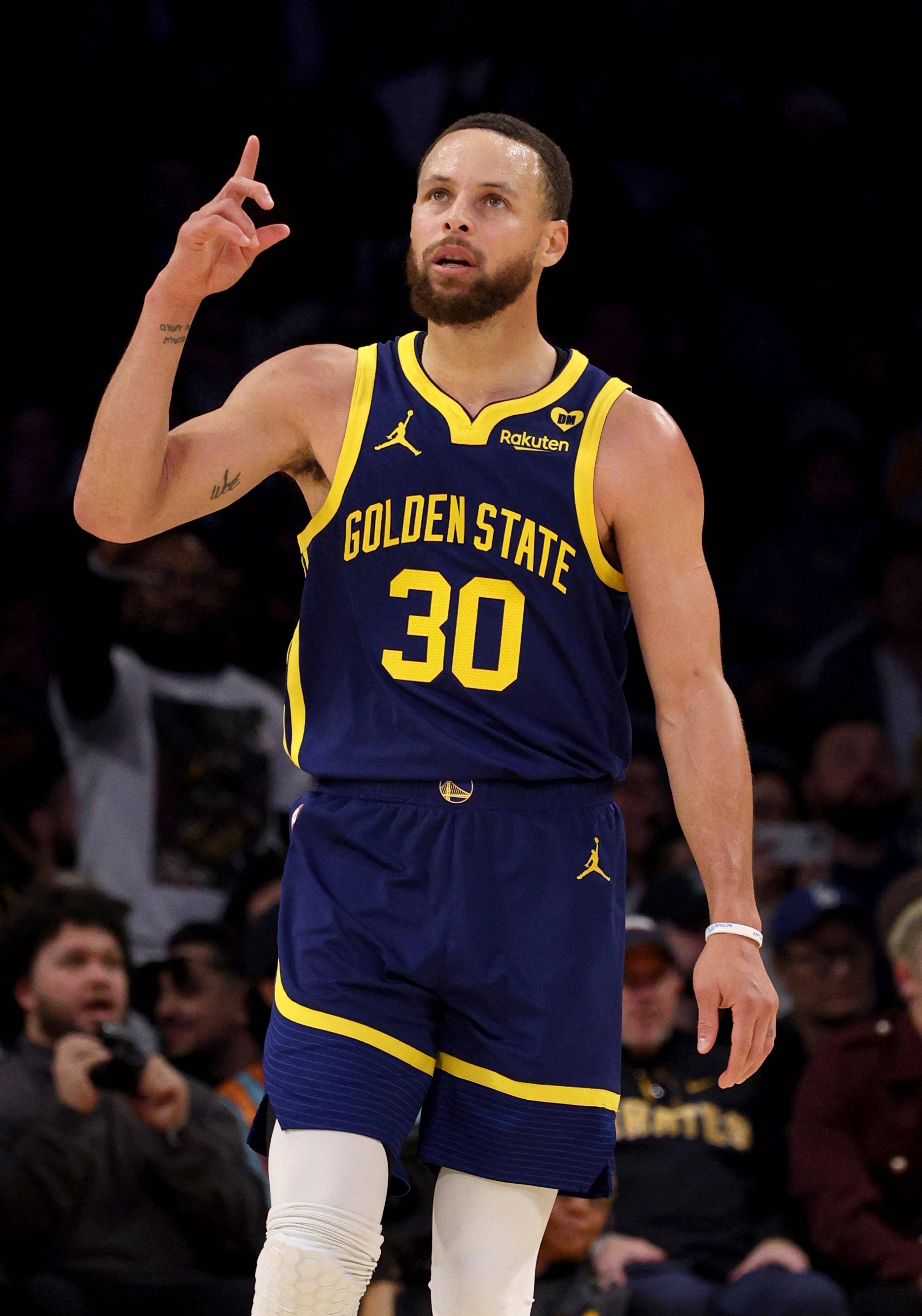 越年龄的成 越年龄的成