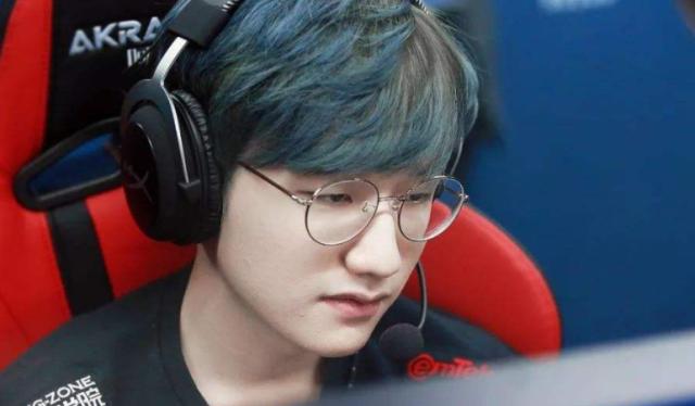 在场上都能 在场上都能